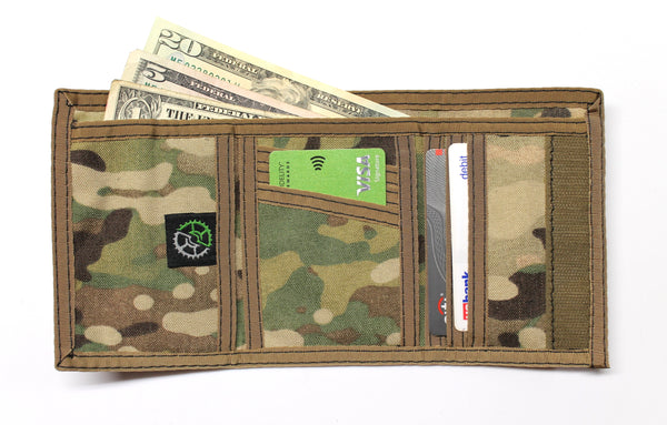 Mutlcam Camo Trifold Wallet 600D Nylon with 6 Credit Card Pockets - Made in USA